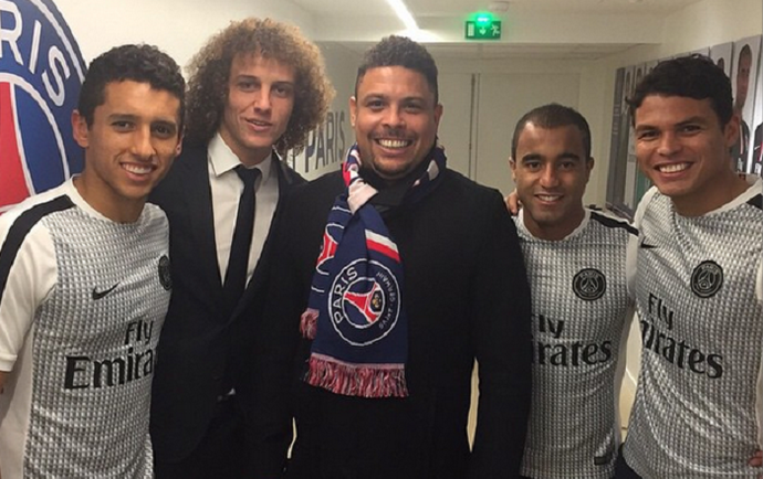 Ronaldo com Marquinhos, David Luiz, Lucas e Thiago Silva no PSG (Foto: Reprodução/Instagram)