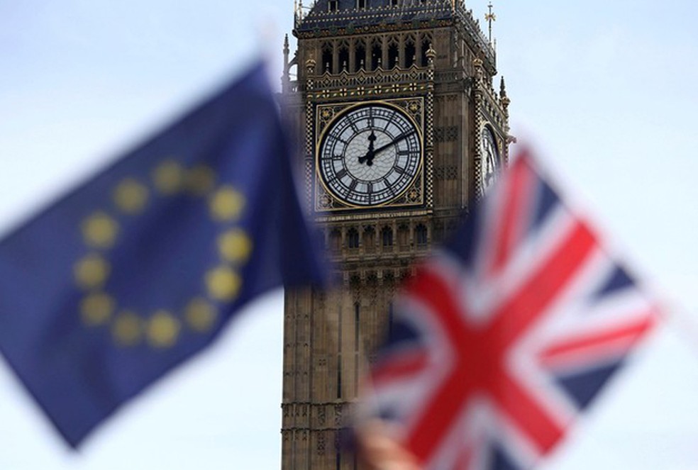Eleitores britânicos decidiram pela saída da União Europeia (Foto: Neil Hall/Reuters)