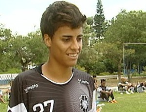 Pablo, atacante do Rio Branco-ES (Foto: Reprodução/TV Gazeta)