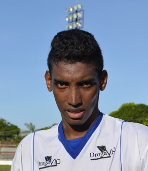 Gol de Edinaldo 'Mistura' garante vitória ao Ypiranga contra o Maranhão (Foto: Jonhwene Silva/GE-AP)