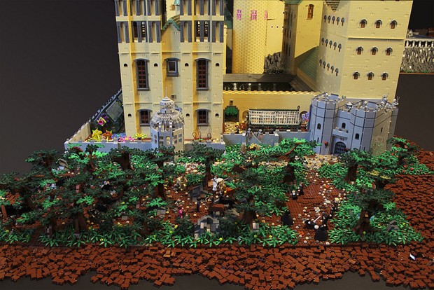 Floresta Proibida dos livros de Harry Potter em réplica feita de Lego (Foto: Reprodução/Alice Finch)
