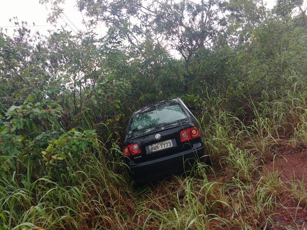 Veículo foi encontrado próximo a lixão de Taquaruçu (Foto: Divulgação)