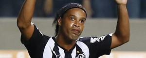 Ronaldinho Gaúcho rescinde com o Atlético-MG (Stringer/Reuters)