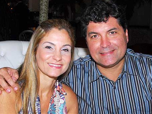 Ana Lucia ao lado do marido, presidente do trem do Corcovado, Savio Neves (Foto: Reprodução/Facebook)