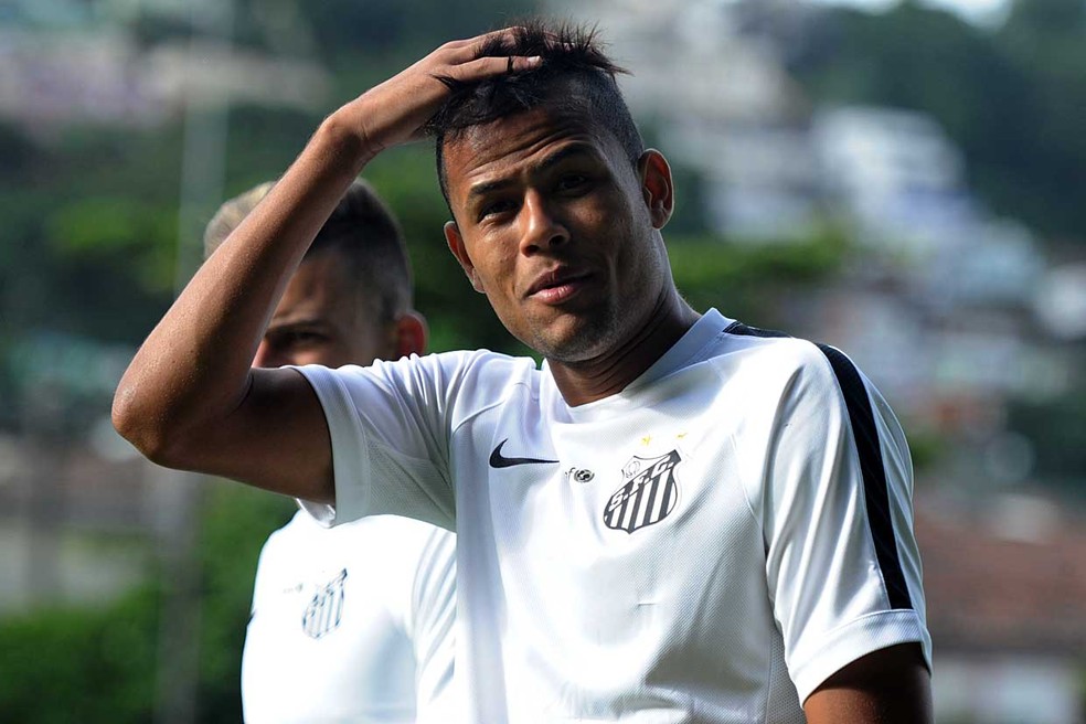 Geuvânio atuava pelo Santos antes de ir para a China (Foto: Ivan Storti / Divulgação Santos FC)