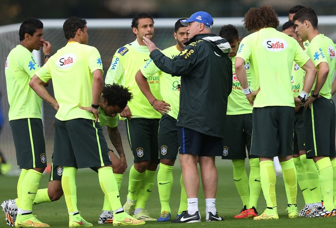 Felipão Scolari Brasil Seleção treino (Foto: Mowa Press)
