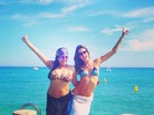 Alessandra Ambrósio curte praia em Saint Tropez: 'Para sempre de férias'