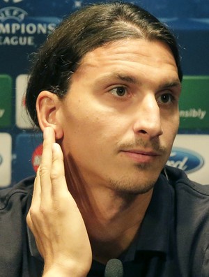 Ibrahimovic PSG (Foto: AP)