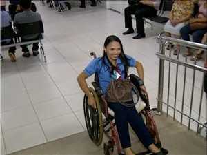 Jenária Barbosa sente prazer em trabalhar (Foto: Reprodução/TV Anhanguera)