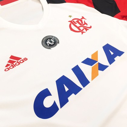 Camisa Flamengo Chapecoense (Foto: Divulgação) Camisa Flamengo Chapecoense (Foto: Divulgação)