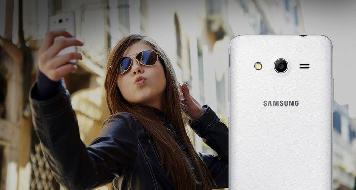 Celular Galaxy Core 2 da Samsung oferece design compacto e leve (Foto: Divulgação/Samsung)
