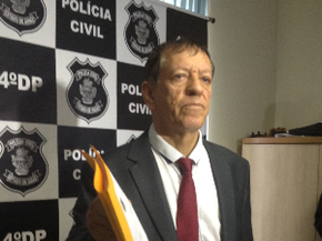 Delegado responsável pelo caso informou que funcionários da clínica foram ouvidos Goiás Goiânia (Foto: Vanessa Martins/G1) Delegado responsável pelo caso informou que funcionários da clínica foram ouvidos Goiás Goiânia (Foto: Vanessa Martins/G1)