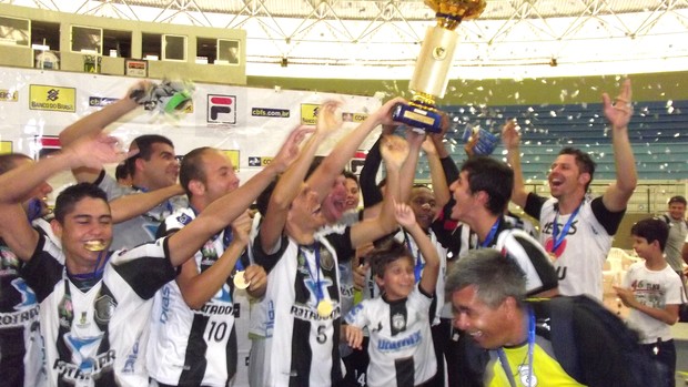 Futsal Treze é campeão da segunda divisão da Taça Brasil de Futsal  (Foto: Silas Batista/GLOBOESPORTE.COM )