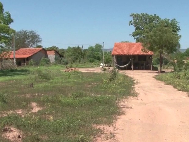 Assentamento foi fundado em 2000 e até hoje não possui abastecimento de água (Foto: Reprodução/TV Oeste)