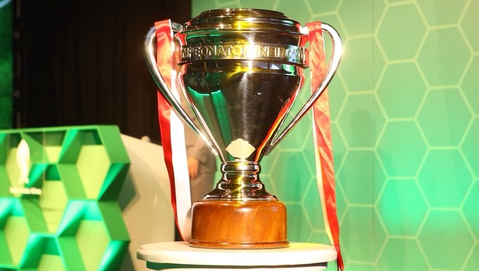Taça do Campeonato Mineiro 2015 (Foto: Bruno Soares)