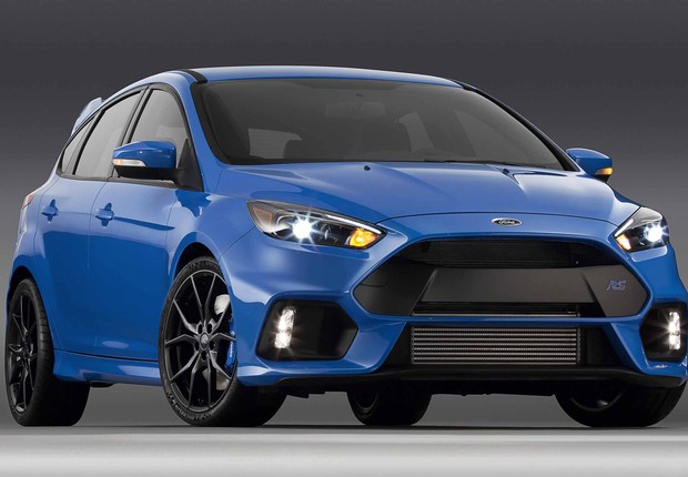 Novo Ford Focus RS começa a ser produzido na Alemanha