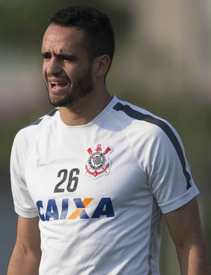 Renato Augusto não liga para vaias a Paolo Guerrero: 