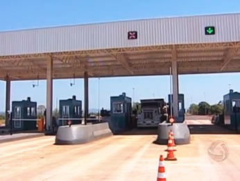 Praça de pedágio em Mato Grosso (Foto: Reprodução/TVCA)