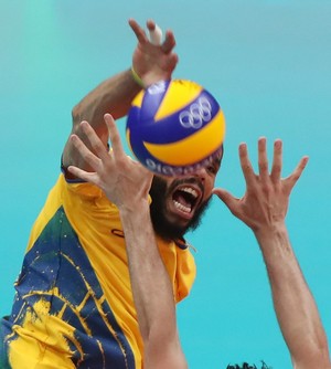 vôlei, Brasil x canadá, Wallace (Foto: EFE / EPA / Srdjan Suki) vôlei, Brasil x canadá, Wallace (Foto: EFE / EPA / Srdjan Suki)