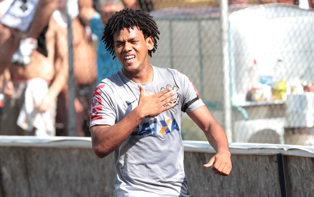 Romarinho gol Corinthians (Foto: Célio Messias / Ag. Estado)