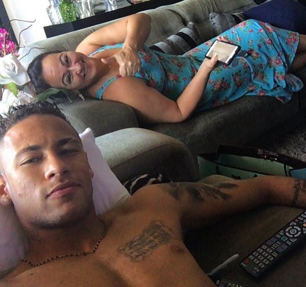 Neymar e mãe (Foto: Instagram / Reprodução)