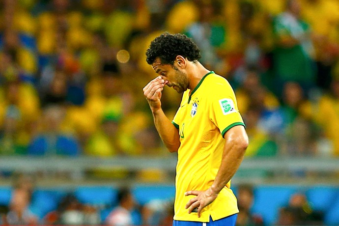 Fred lamentando jogo Brasil x Alemanha (Foto: Reuters)