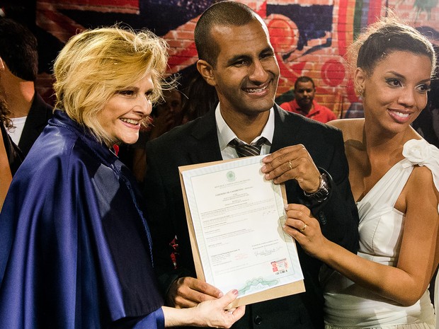 Casamento na Rock Street no quinto dia do Rock in Rio (Foto: Luciano Oliveira/G1)