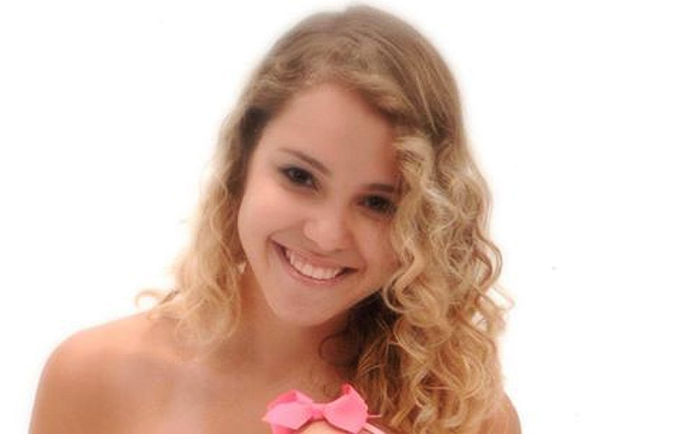 A estudante de biologia da UnB Louise Ribeiro, que foi morta nesta quinta-feira (10) por um aluno do curso em um laboratório da universidade (Foto: Facebook/Reprodução)
