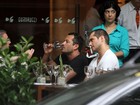 Malvino Salvador e Paulo Rocha almoçam juntos no Rio