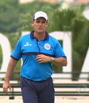 Paulo Roberto Santos, técnico do São Bento (Foto: Reprodução / TV TEM)