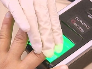Cadastro biométrico deve facilitar votação (Foto: Reprodução / TV TEM)
