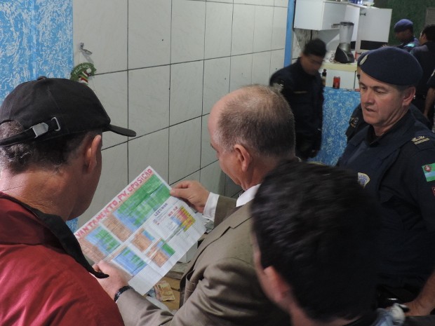 Mapa do tráfico chamou a atenção dos guardas (Foto: Divulgação / Guarda Municipal)