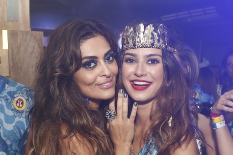 Juliana Paes e Thaila Ayala (Foto: Divulgação/AgNews)