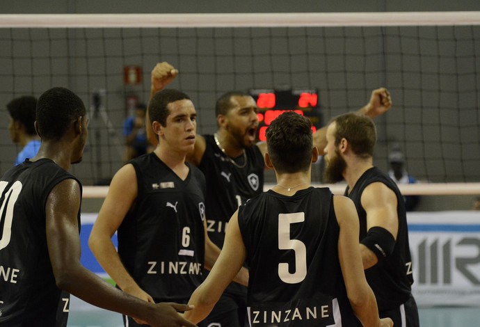 Botafogo encara a APAN no Oscar Zelaya pela Superliga B (Foto: Inovafoto/CBV)