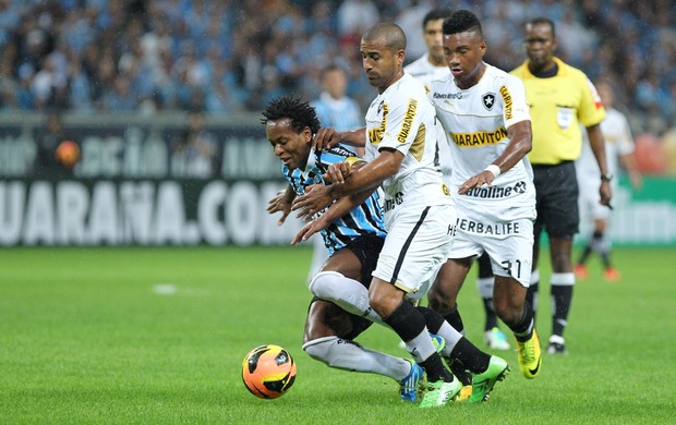 ze roberto julio cesar vitinho Grêmio x Botafogo (Foto: Gustavo Granata/Agif/Agência Estado)