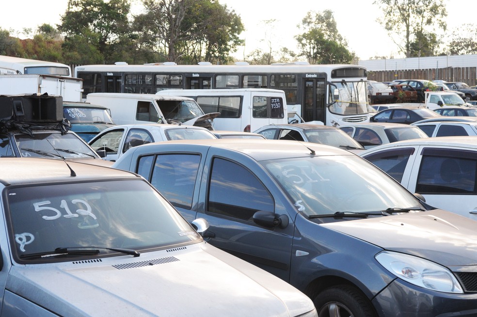 Leilão de veículos do Detran-DF irá vender 506 carros (Foto: Agência Brasília/Divulgação)