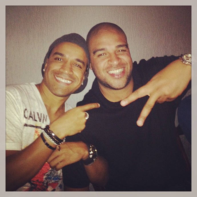 Adriano com Fernando Pires (Foto: Reprodução / Instagram)