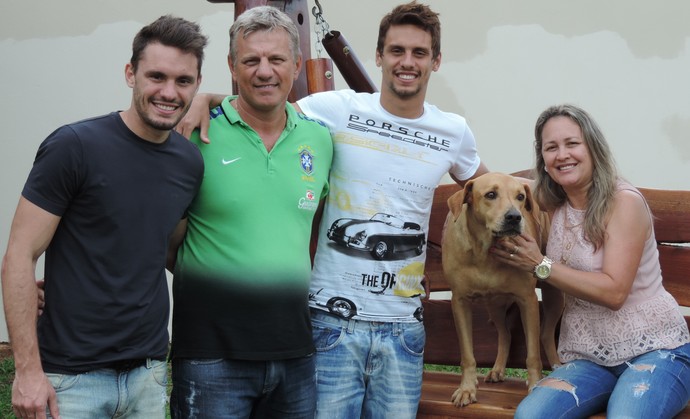 Rodrigo Caio, zagueiro do São Paulo, Férias em Dracena (Foto: Ronaldo Nascimento / GloboEsporte.com)