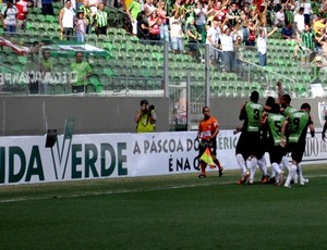 Wanderson comemora o gol sobre a Caldense (Foto: Divulgação / Site Oficial do América-MG)