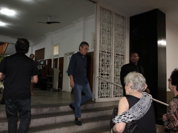 Chico Buarque no velório de Susana Moraes na Zona Sul do Rio (Foto: Foto Rio News)