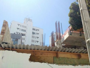 Obras do La Vue seguem interditadas na Ladeira da Barra, em Salvador (Foto: Egi Santana / G1)