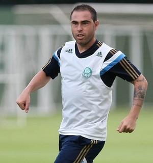 Bruno César vê Palmeiras favorito no Brasileirão e na Copa do Brasil