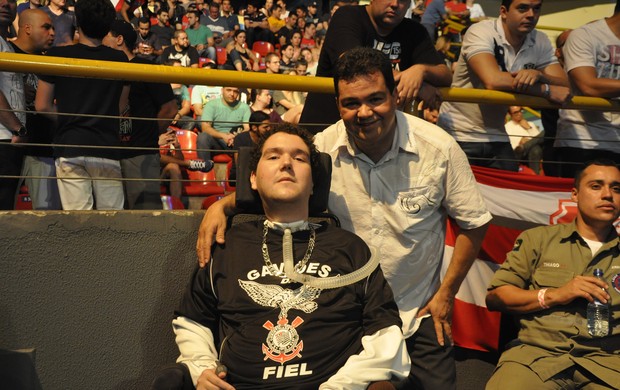 Matheus Ramos, goiano tetraplégico no UFC em Goiânia (Foto: Guilherme Gonçalves/Globoesporte.com)