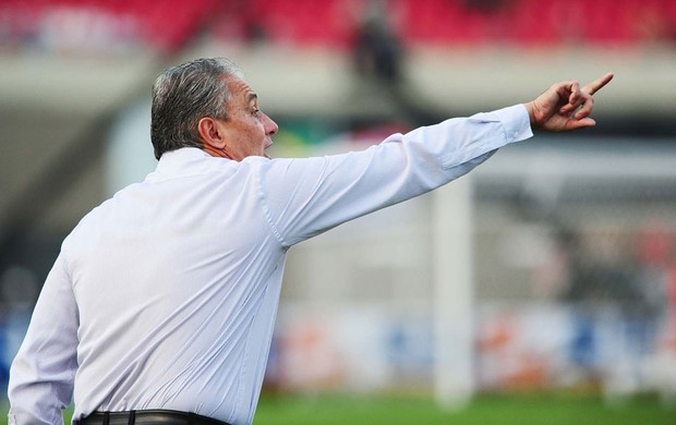 Tite jogo Corinthians contra São Paulo (Foto: Marcos Ribolli / Globoesporte.com)