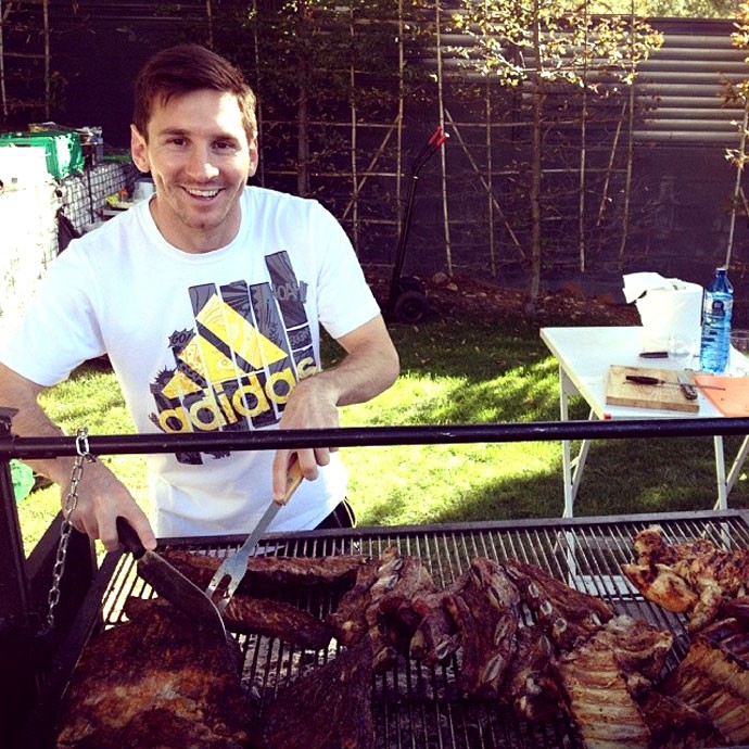 Messi churrasco (Foto: Reprodução / Instagran) Messi churrasco (Foto: Reprodução / Instagran)