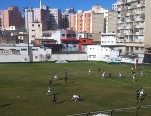 Estádio Davino Matos, em Guarapari (Foto: Bruno Marques/Globoesporte.com)