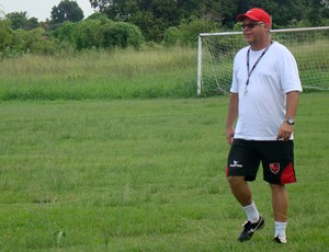 Treino Fla-PI x Santos - Treinador Josué Teixeira (Foto: Josiel Martins )