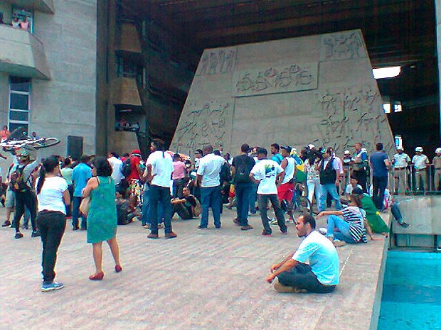 protesto do MPL em Salvador (Foto: Lílian Marques/ G1)