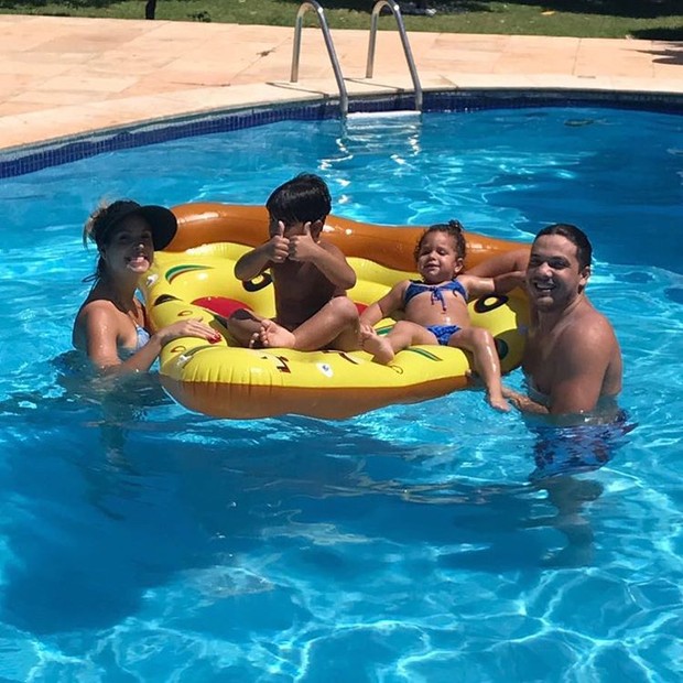 Wesley Safadão curte feriado com a família (Foto: Reprodução/Instagram)