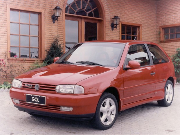 Volkswagen Gol GTI 16V 1995 (Foto: Divulgação)
